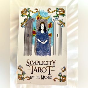 Simplicity Tarot Deck by Emily Muniz